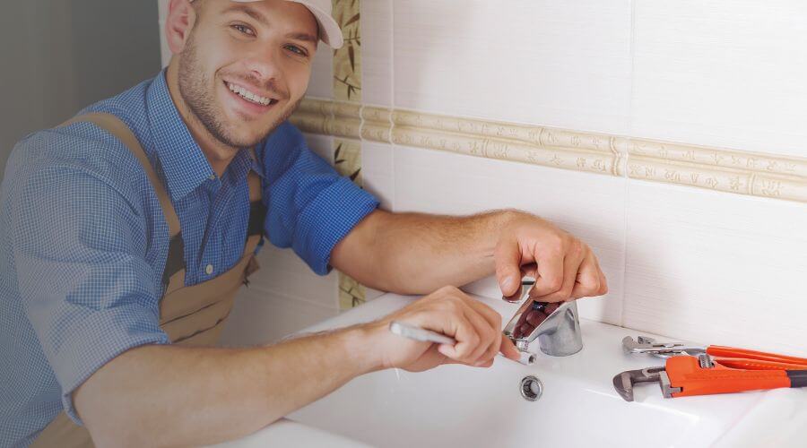 Handle or spout repair in Middle Grove, NY
